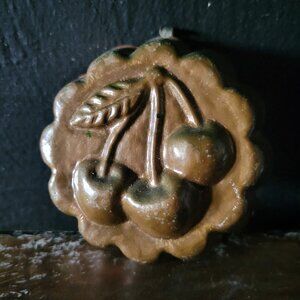 Vintage Birra Swiss Mold With Cherry Design, Vintage Mold, Cottagecore Kitchen